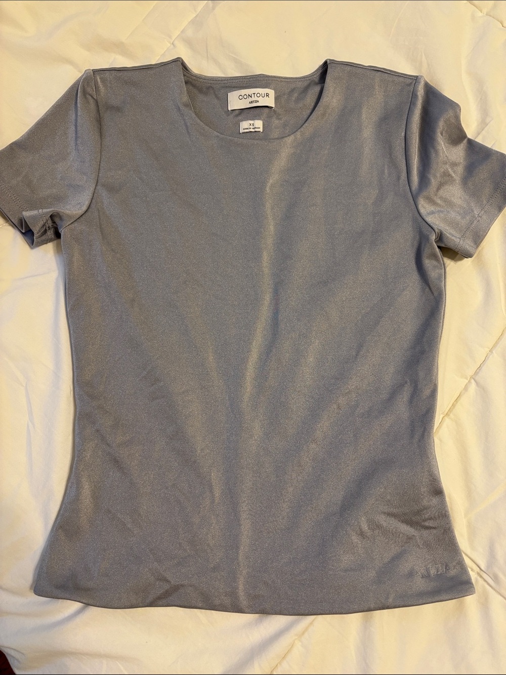 Aritzia  Short-Sleeve Crew Neck Top in Light silvery gray